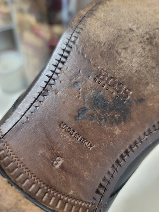 HUGO BOSS BROWN LEATHER OXFORDS SIZE  8 main image 9